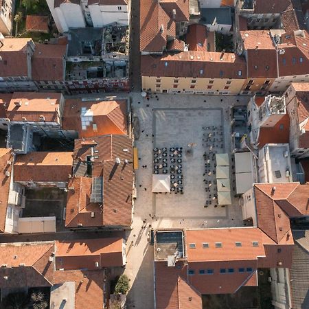 Central Rooms In Old Town By Belmont Realty Zadar Buitenkant foto