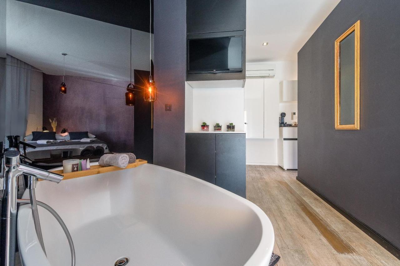 Central Rooms In Old Town By Belmont Realty Zadar Buitenkant foto