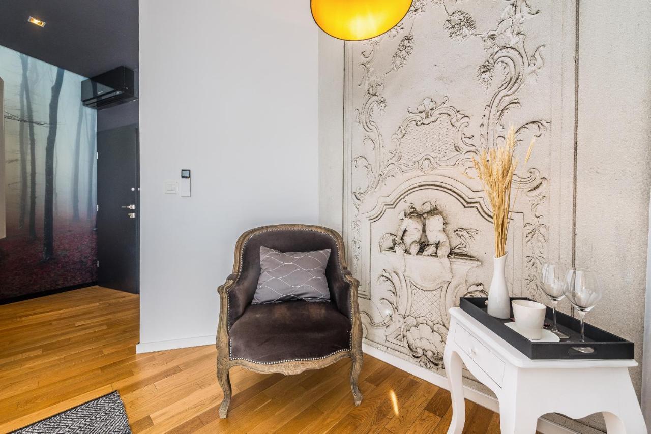 Central Rooms In Old Town By Belmont Realty Zadar Buitenkant foto